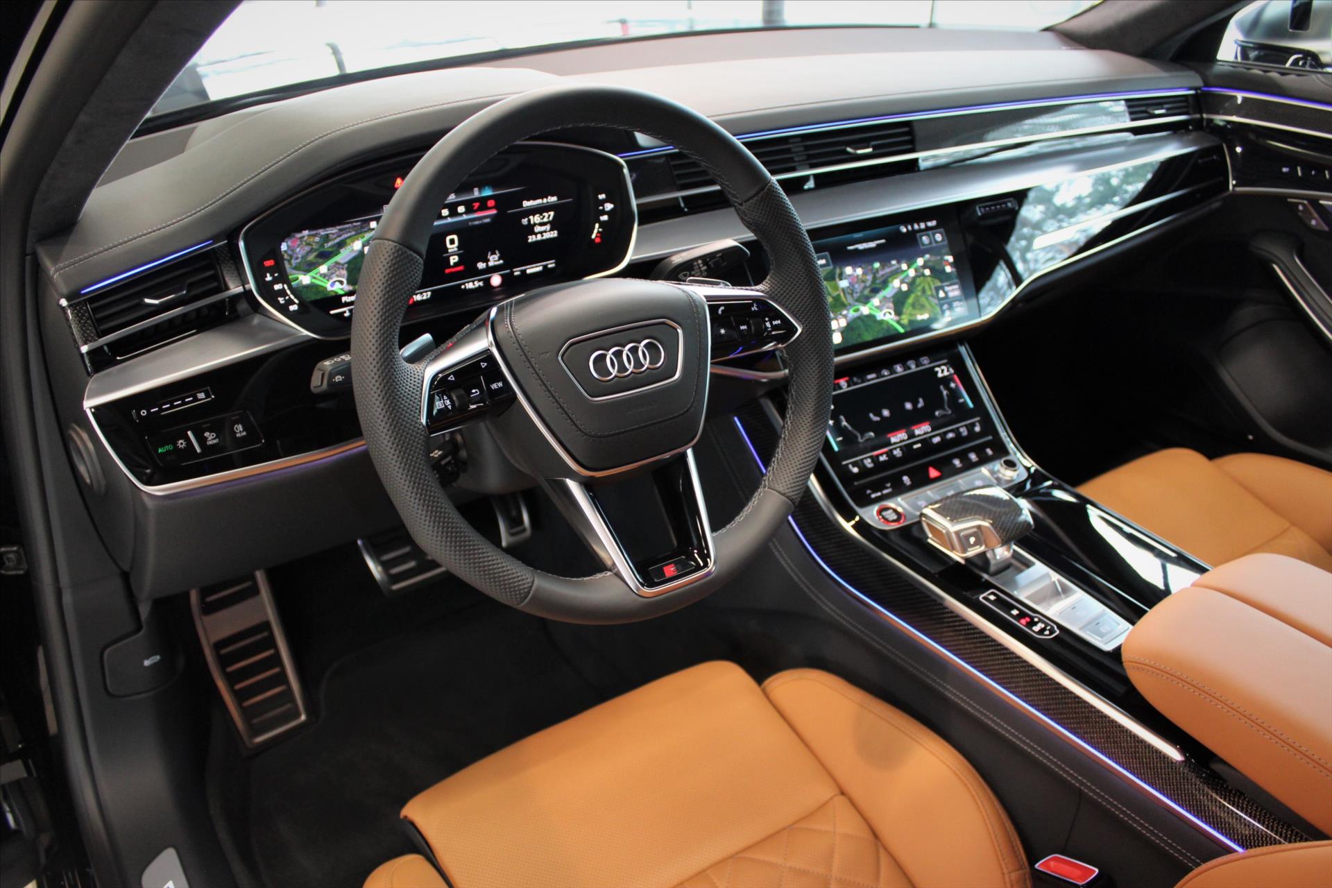Audi S8