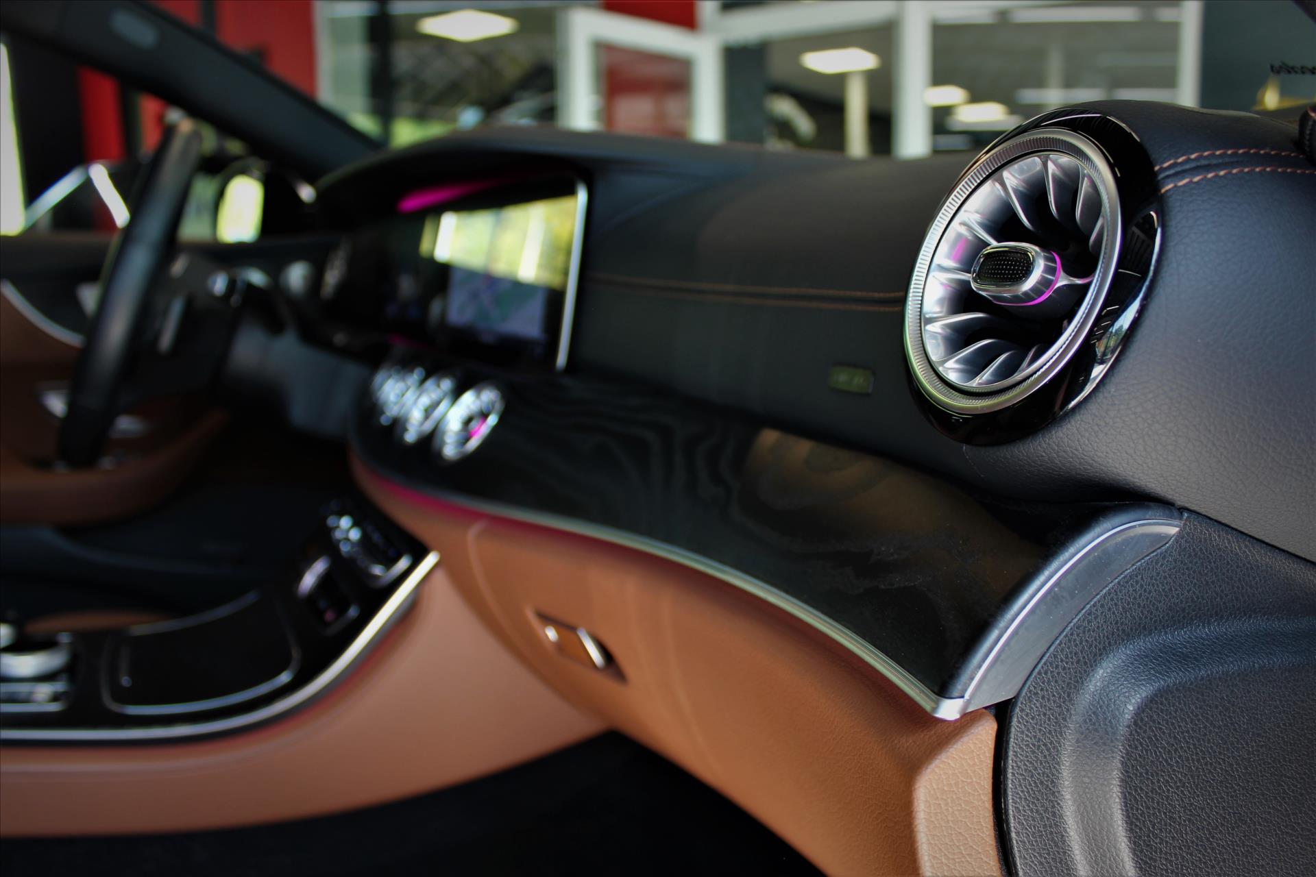 Mercedes-Benz Třídy E