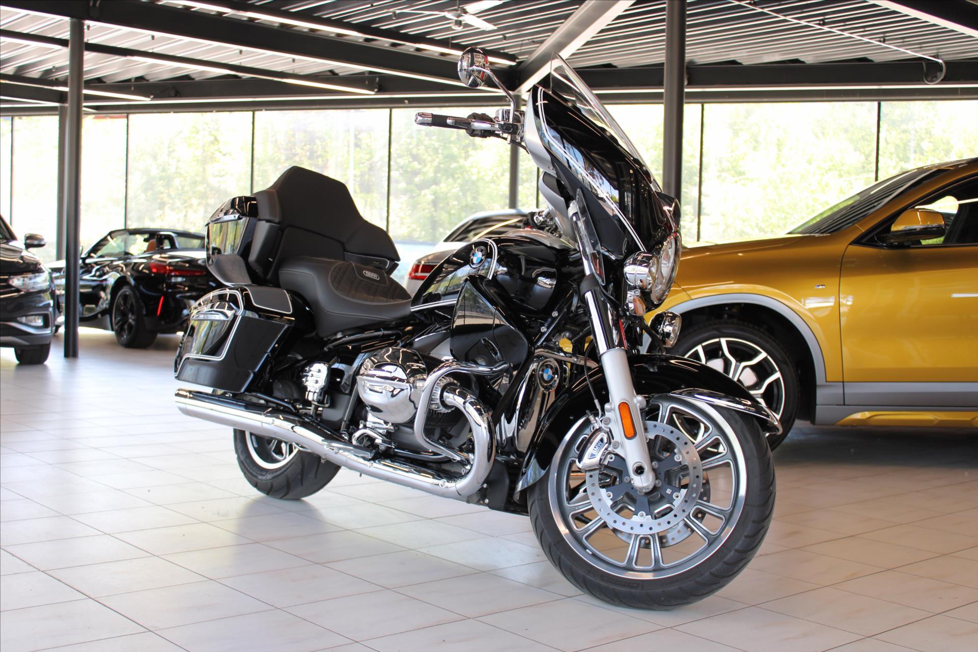 BMW R18 Transcontinental / 2022 / 5 122 km | EMOTION CARS