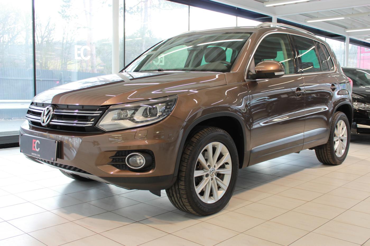 Volkswagen tiguan 2 л